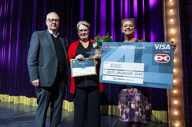 Lone Glyseth modtager prisen som Årets Organiser
