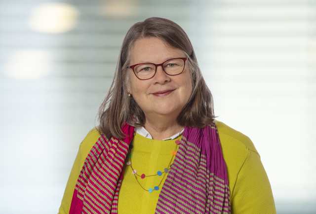 Tine Asmussen - Karrieretelefonen