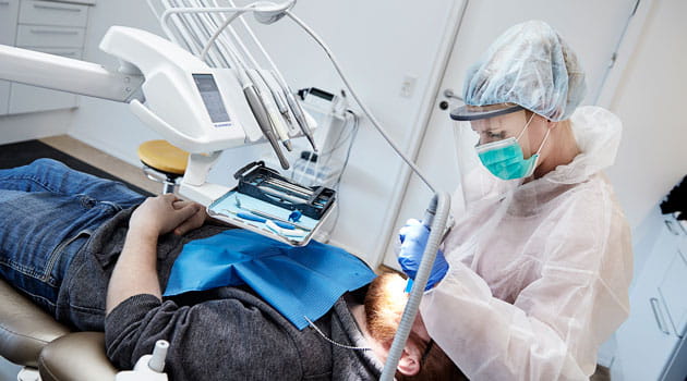 Tandklinikker anmeldt